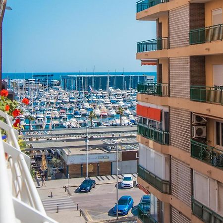 Feines Appartement Mit Hafenblick Santa Pola Exterior foto